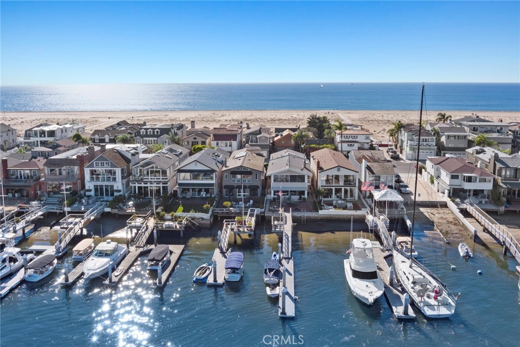 1202 E Balboa Boulevard