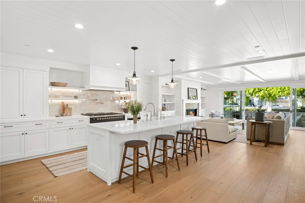 1517 Miramar Drive
