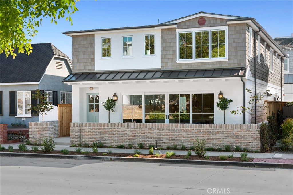 1517 Miramar Drive