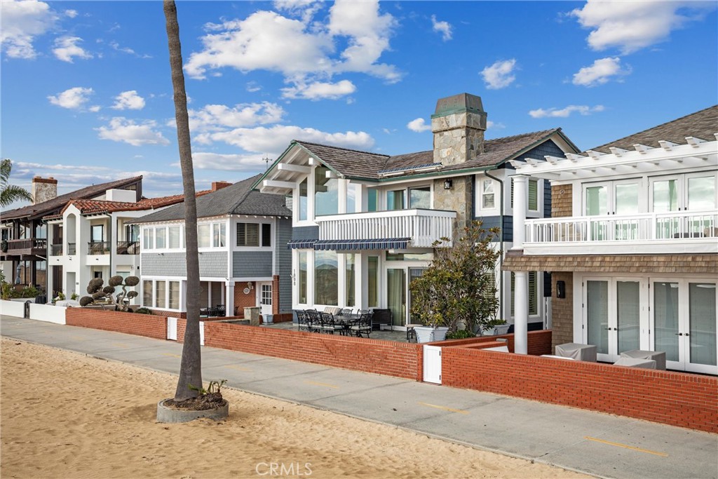1008 W Oceanfront