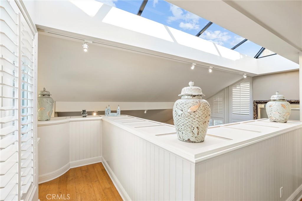 1008 W Oceanfront