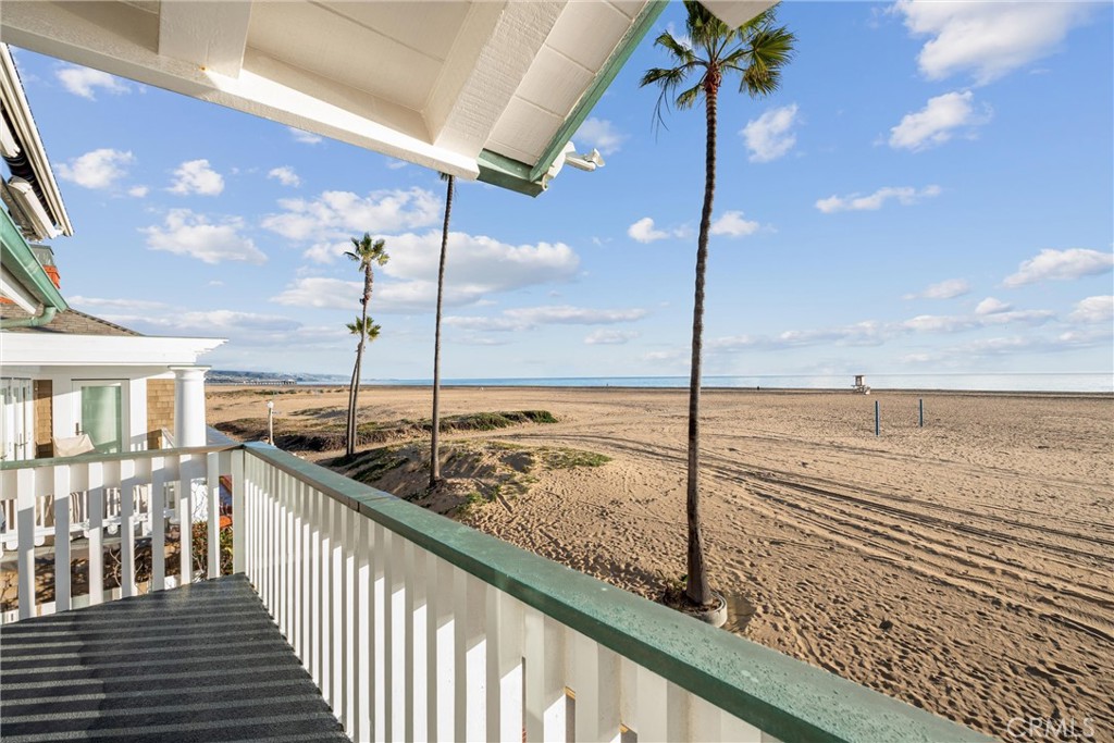 1008 W Oceanfront