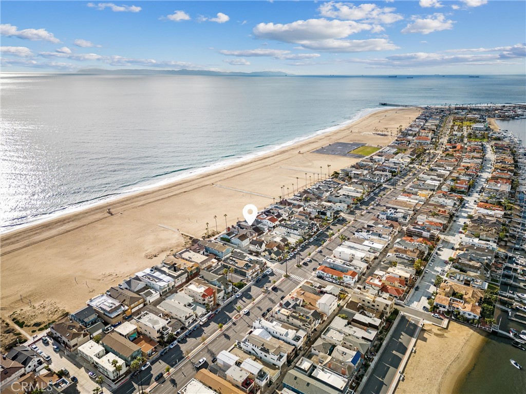 1008 W Oceanfront