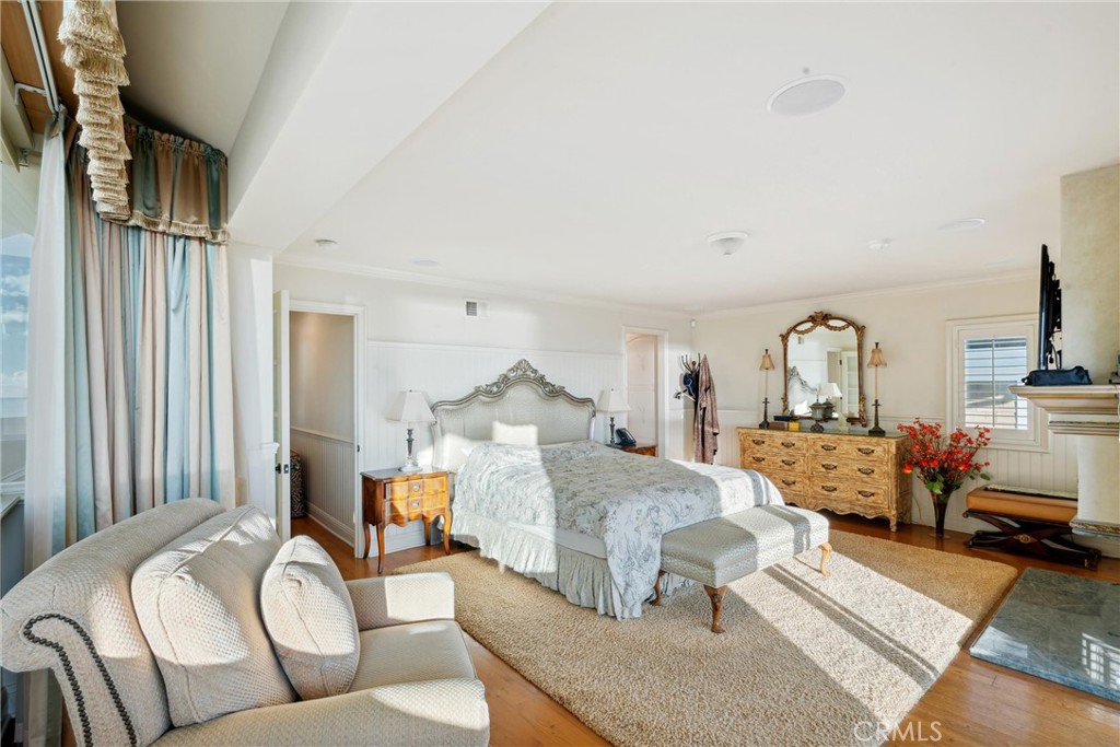 1008 W Oceanfront