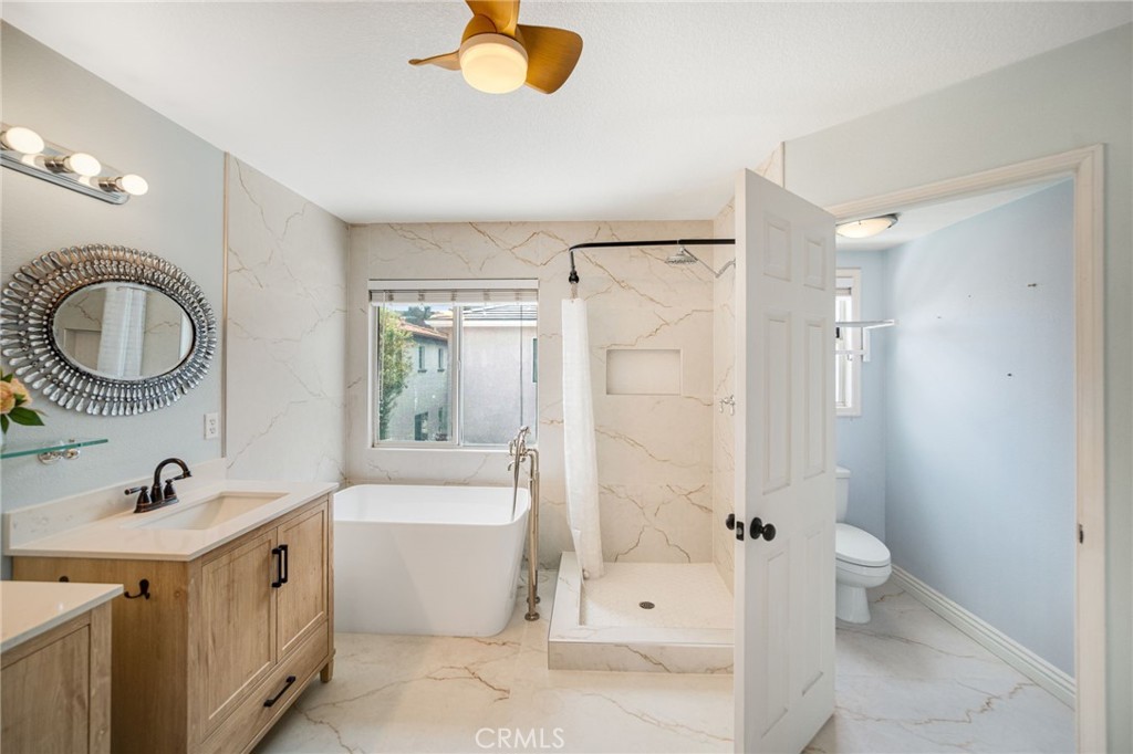 18 Radiance Lane