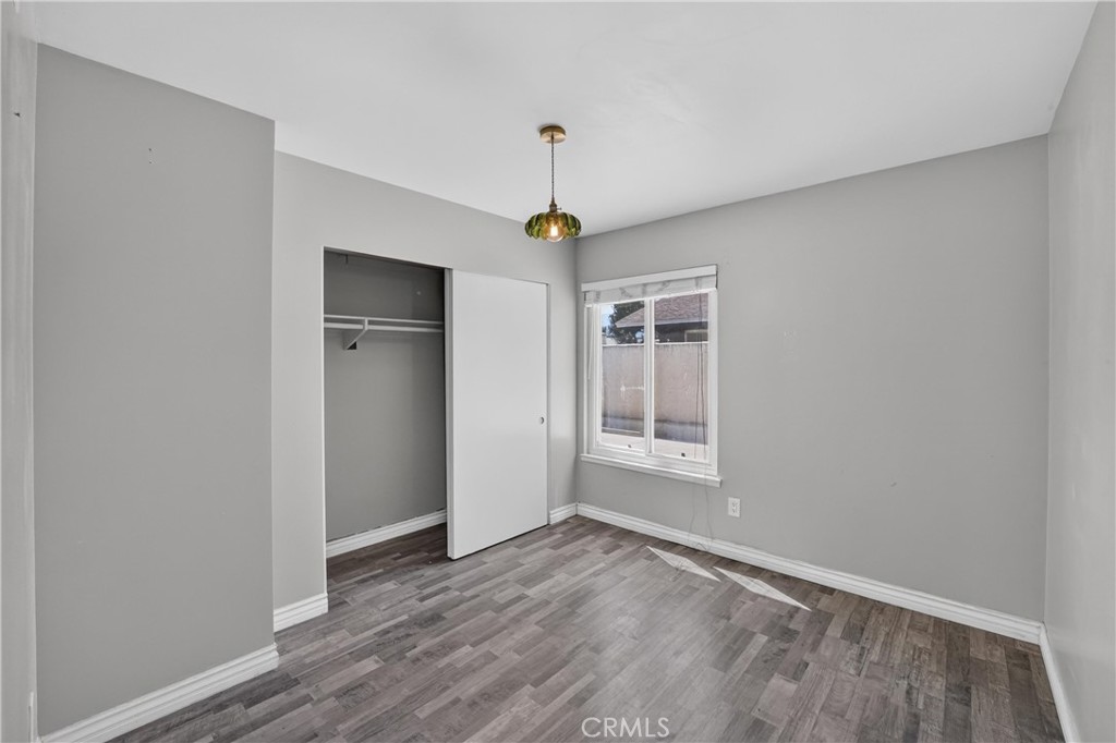843 W Francis