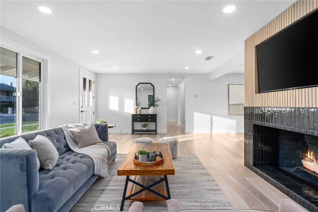 13692 Rosalind Drive