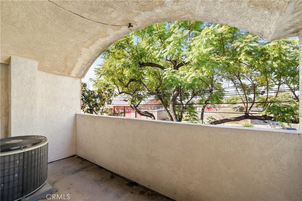 6636 Orange Avenue Unit: 101