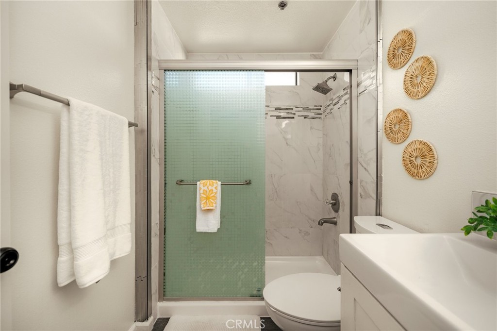 6636 Orange Avenue Unit: 101