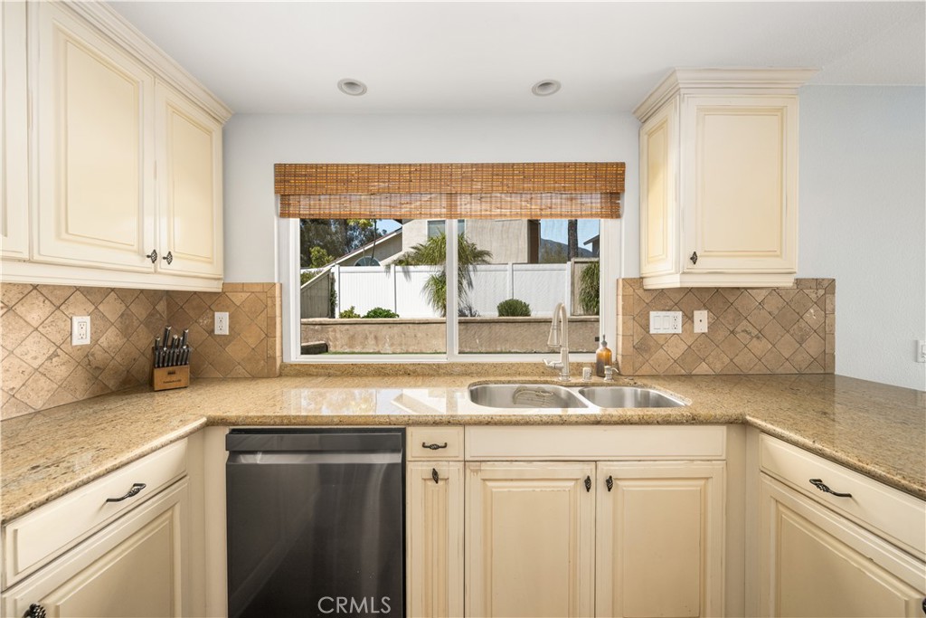 31981 Lazy Glen Lane