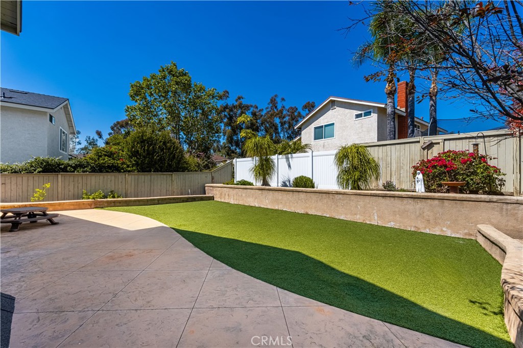 31981 Lazy Glen Lane