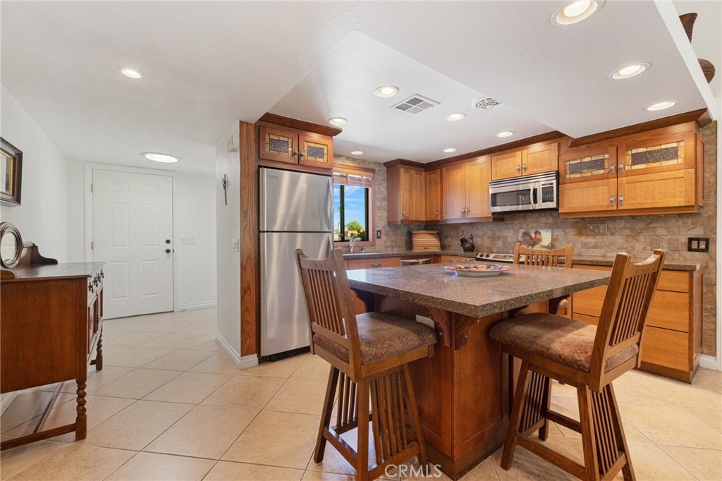 40503 Pebble Beach Circle