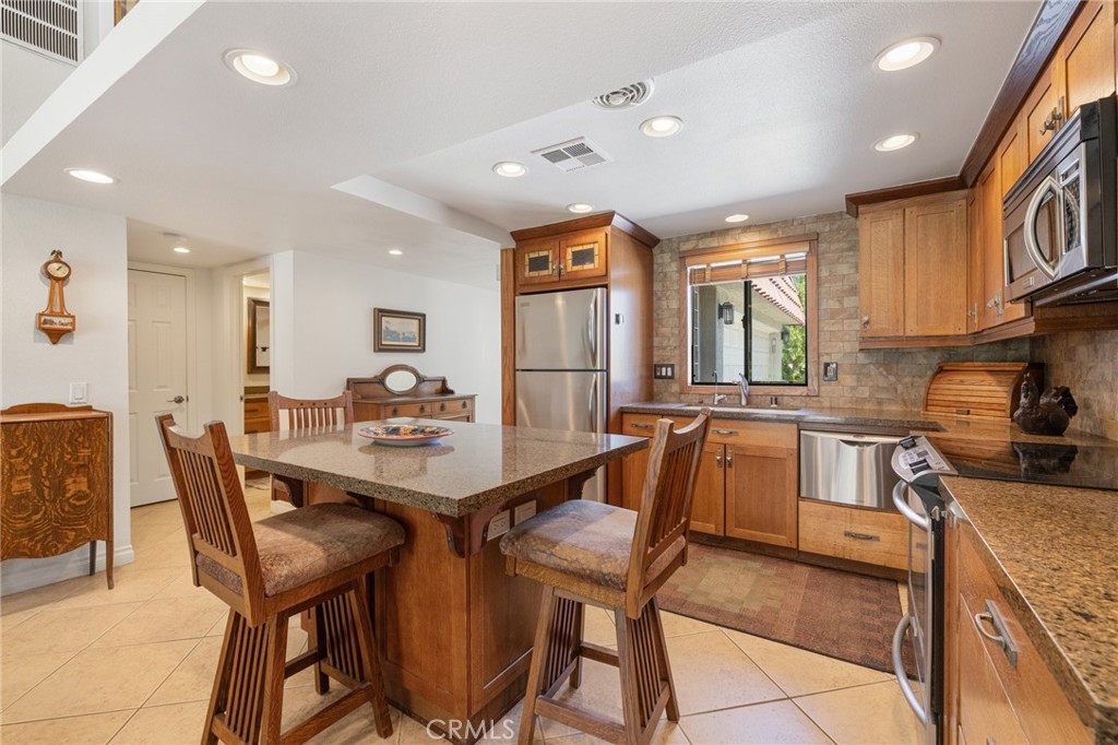 40503 Pebble Beach Circle