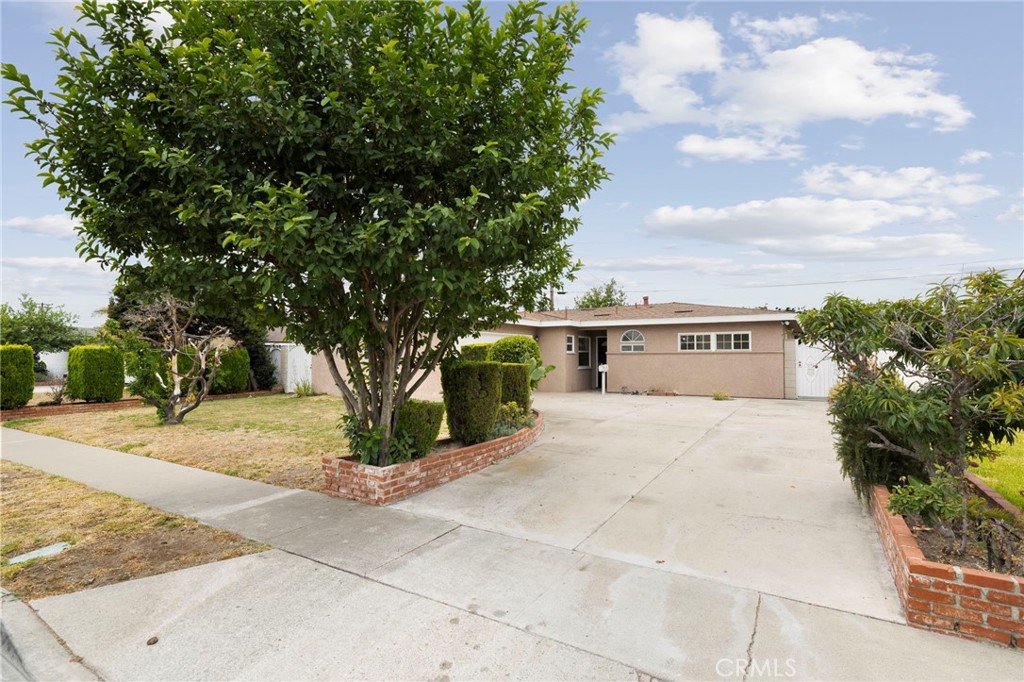 2529 W Glenhaven Avenue