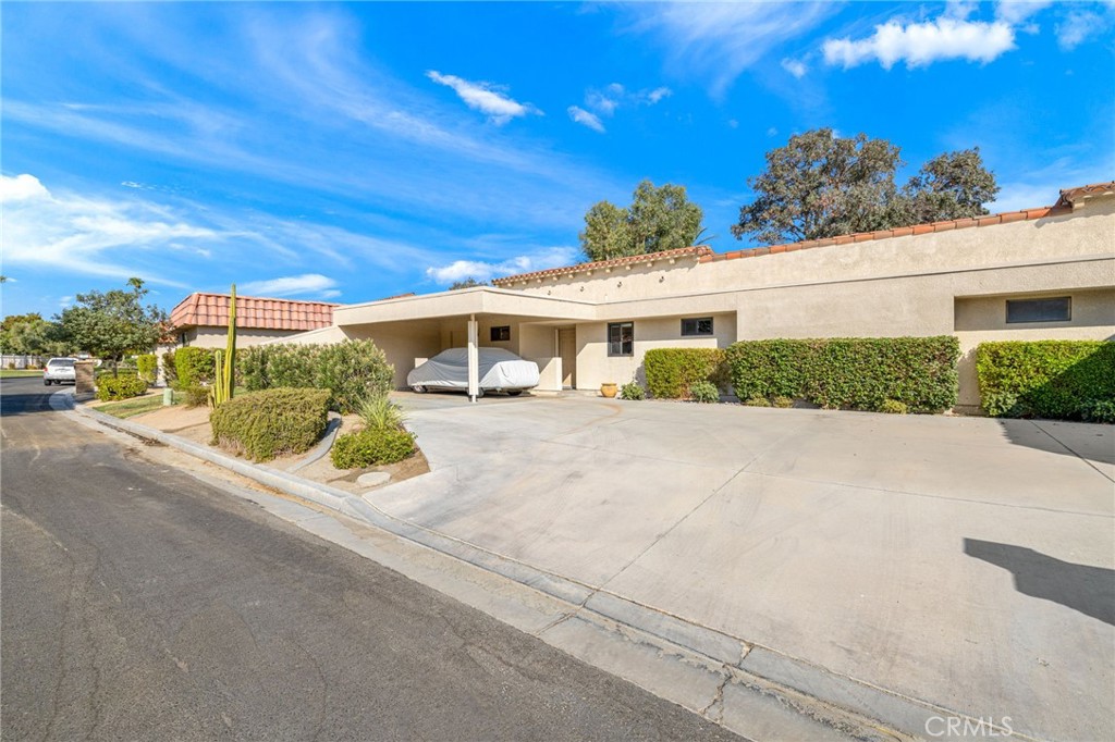40310 Bay Hill Way