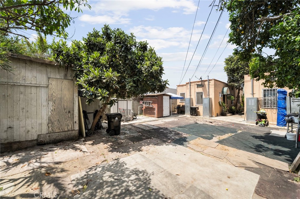 1216 S Mullen Avenue