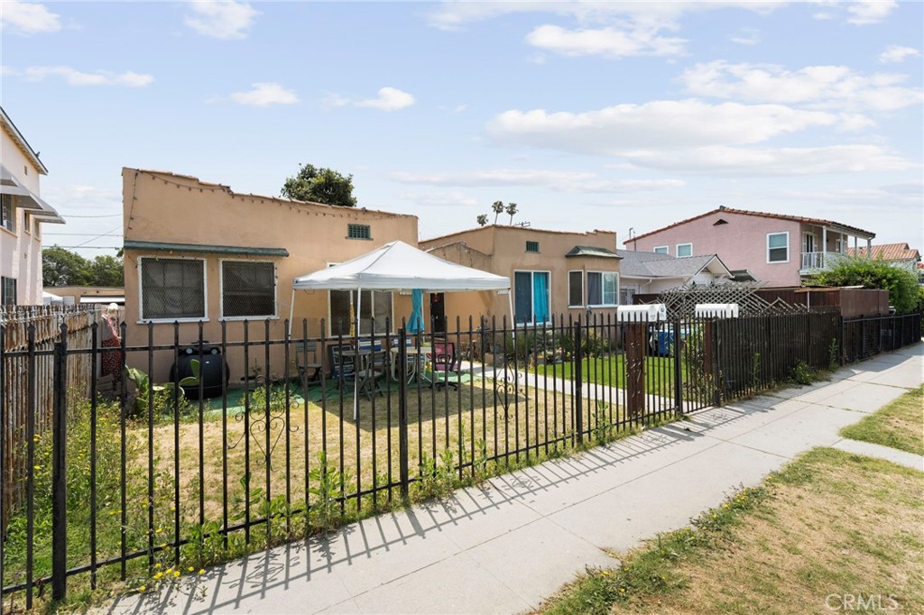 1216 S Mullen Avenue