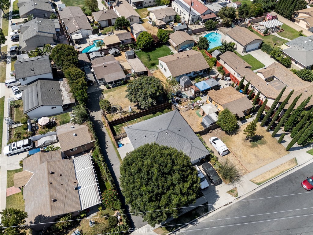 8558 Alameda Street