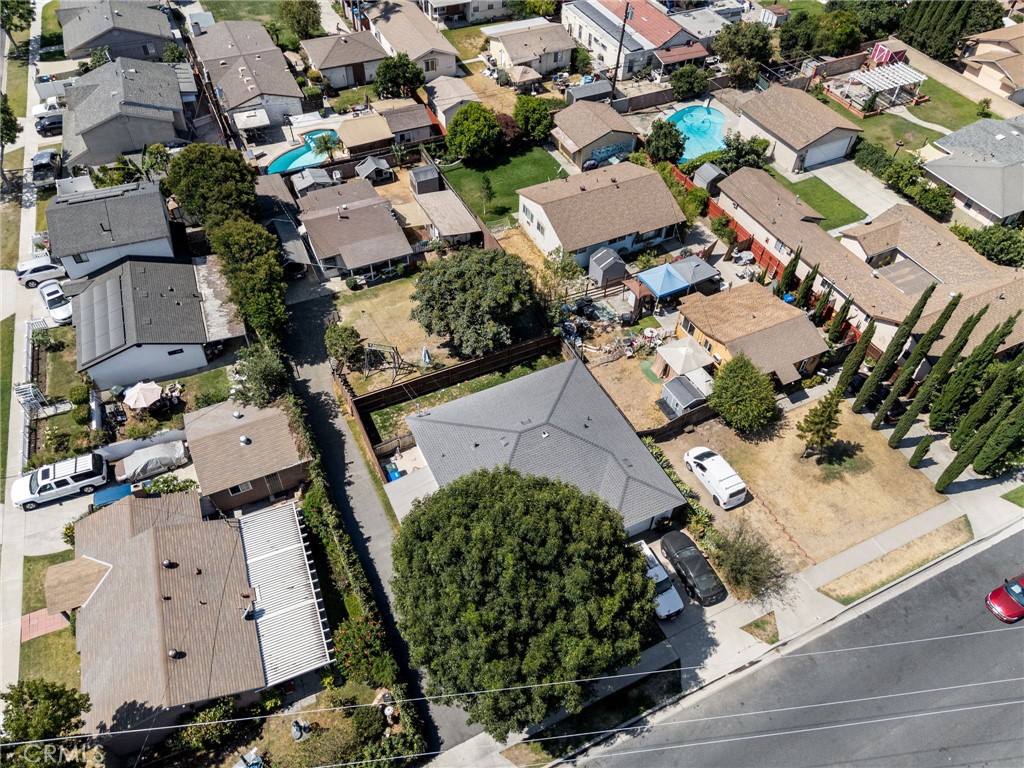 8558 Alameda Street