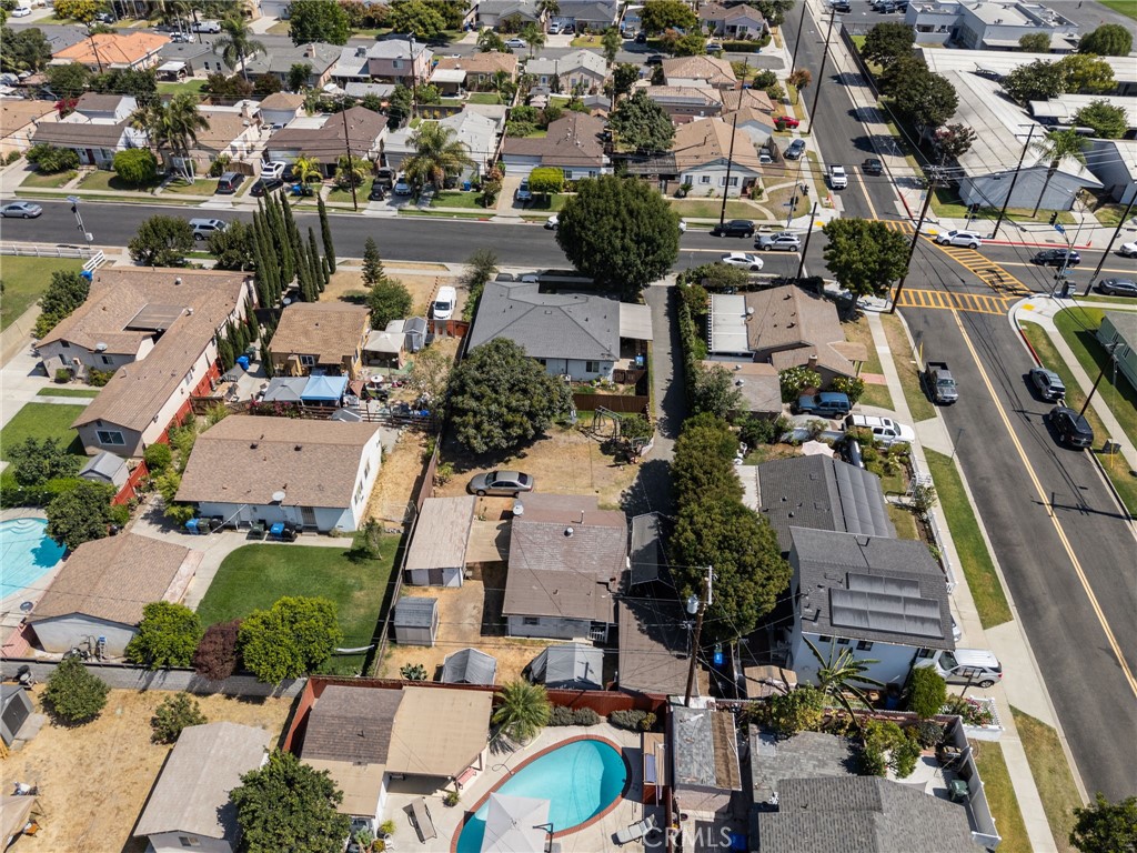 8558 Alameda Street