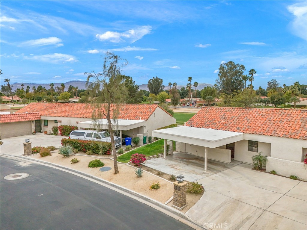 40465 La Costa Circle W