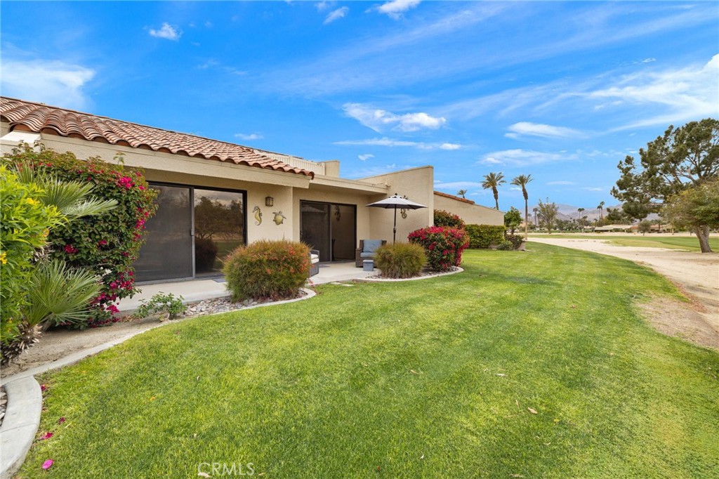 40465 La Costa Circle W