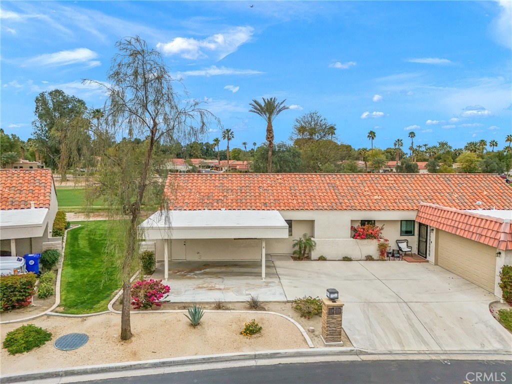 40465 La Costa Circle W