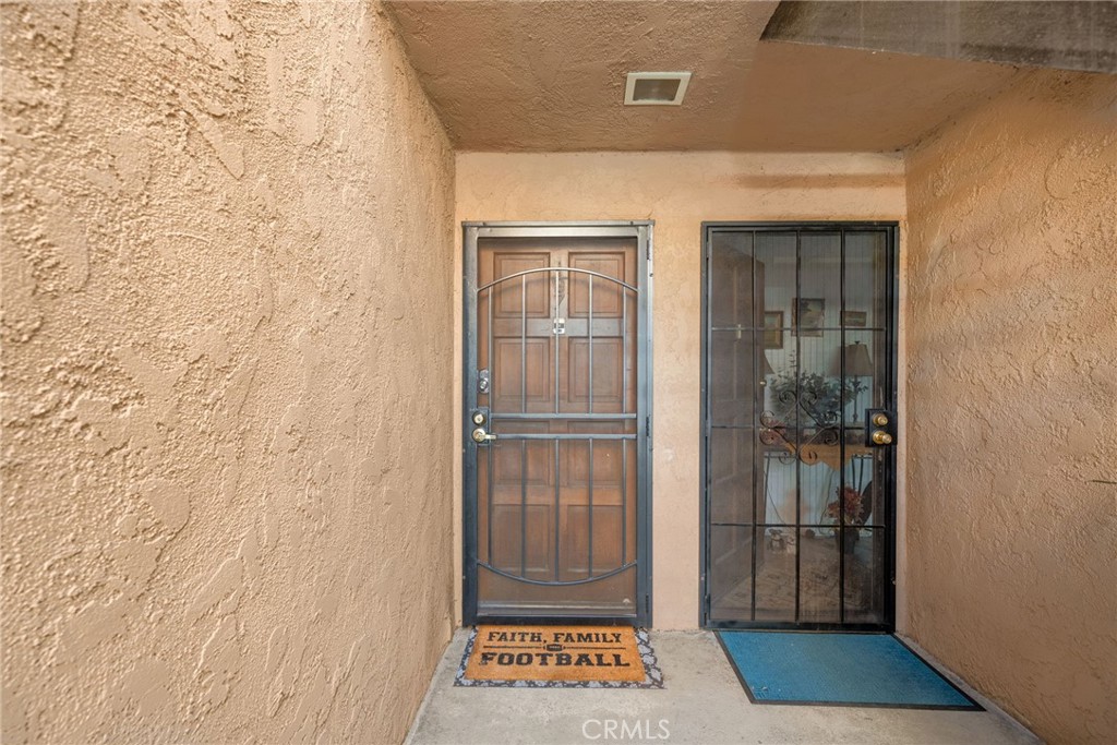 1101 W Macarthur Boulevard 197