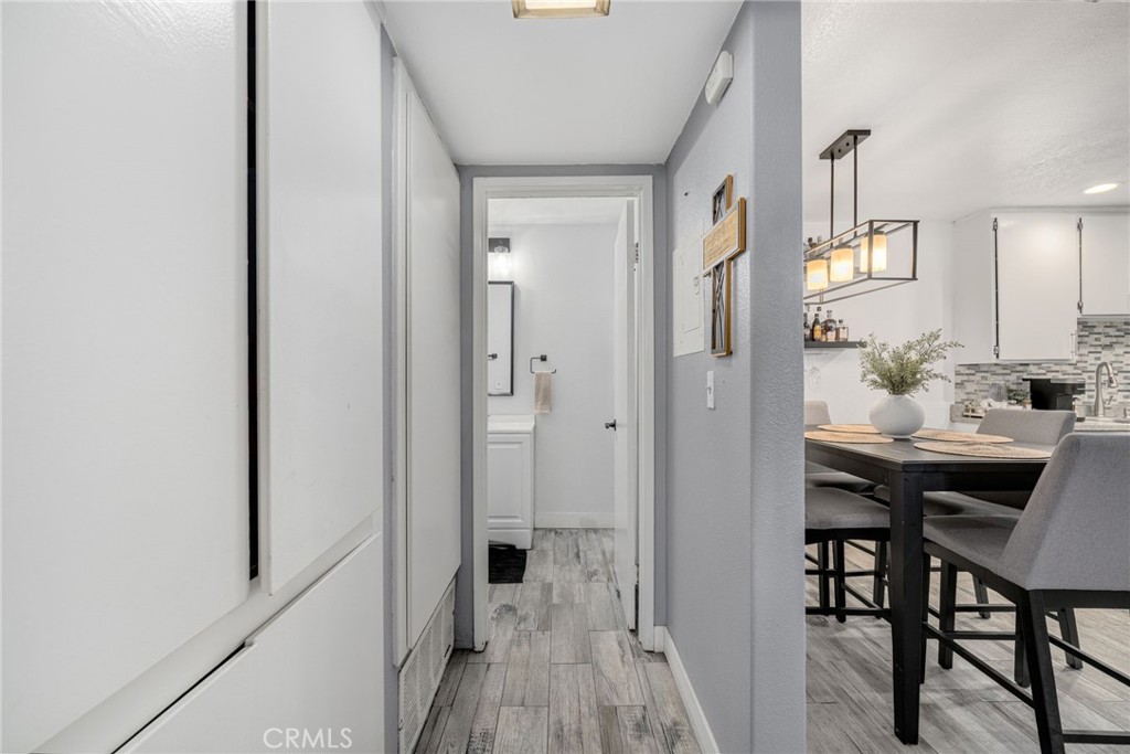 1101 W Macarthur Boulevard 197