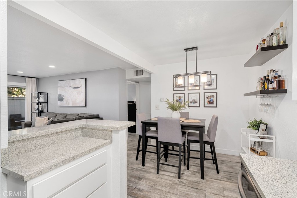 1101 W Macarthur Boulevard 197