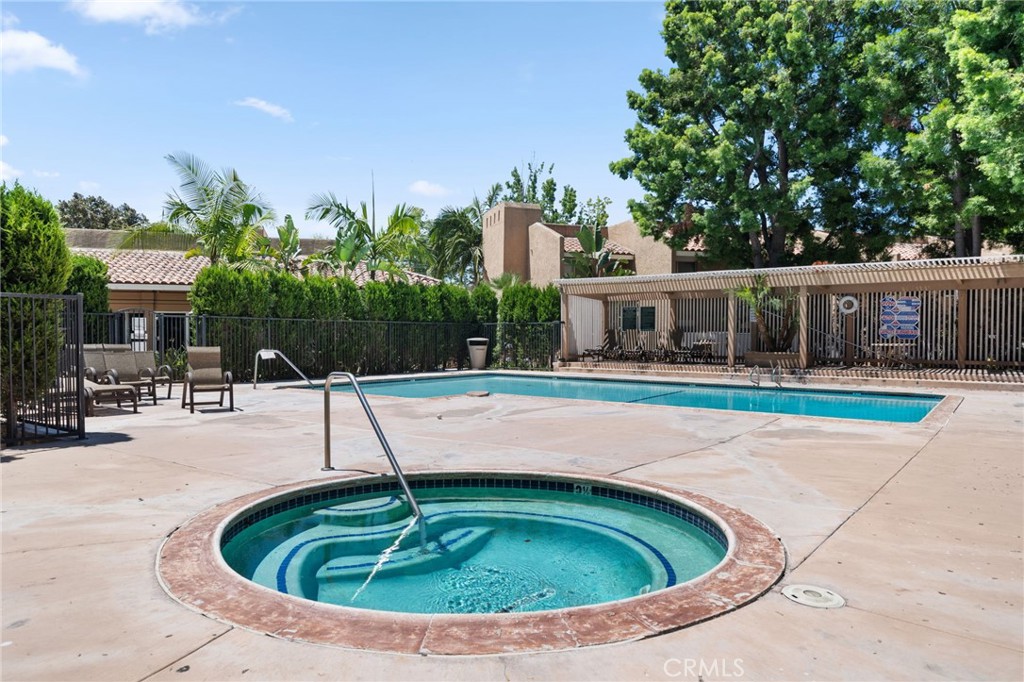 1101 W Macarthur Boulevard 197