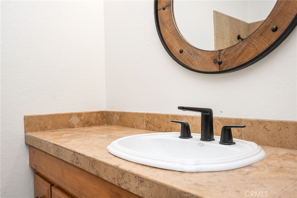 16481 Valle Vista Way