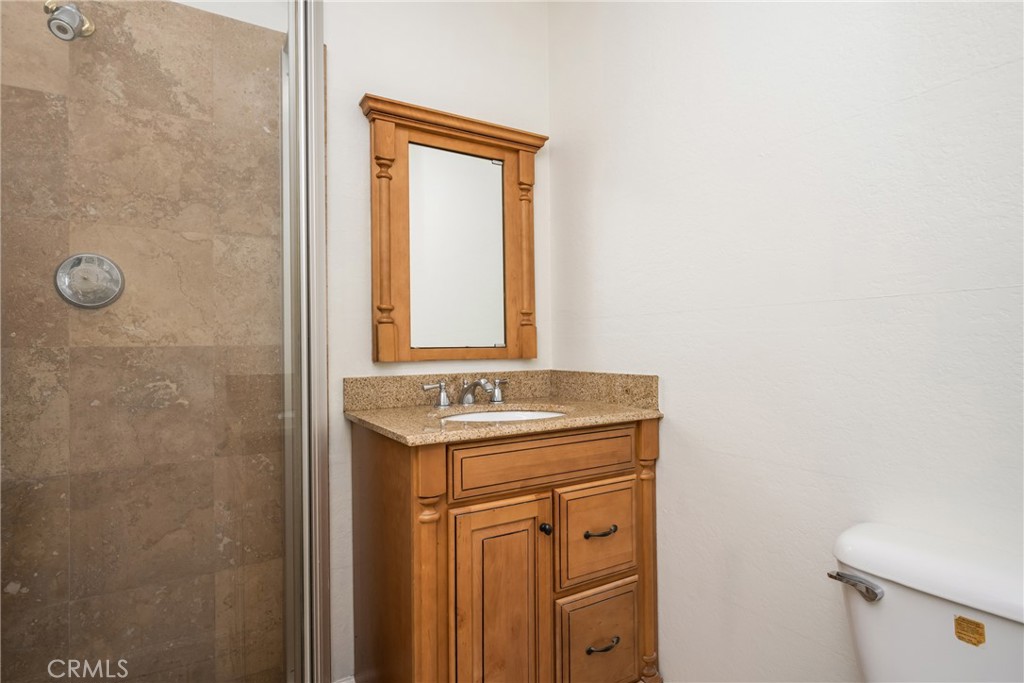 16481 Valle Vista Way