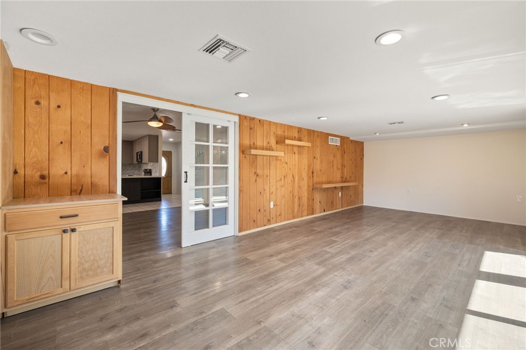 42915 Wisconsin Avenue