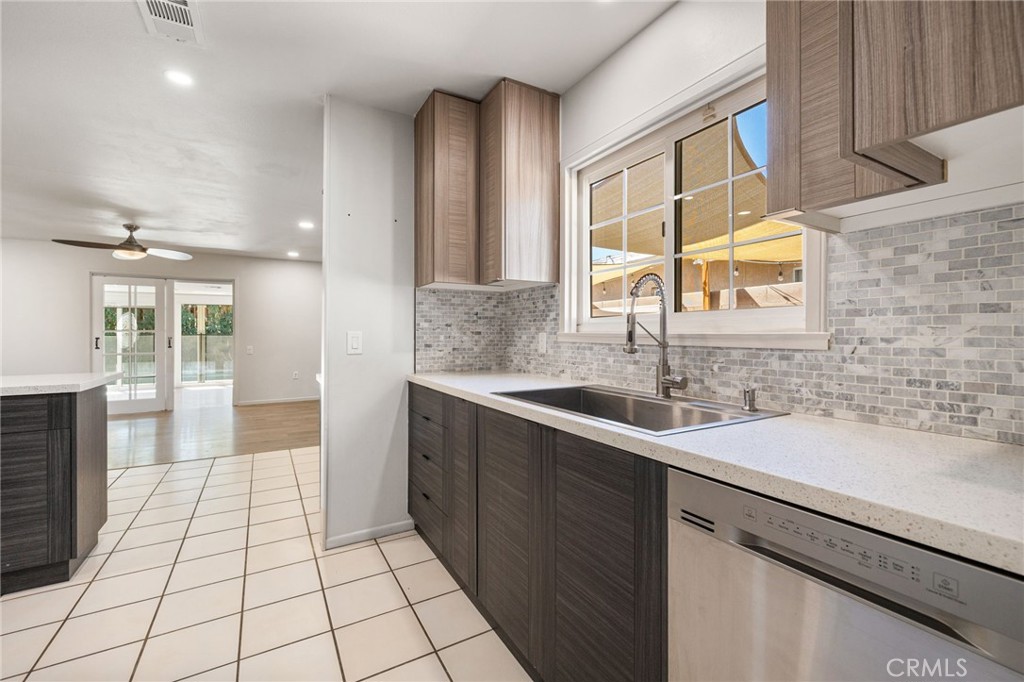 42915 Wisconsin Avenue