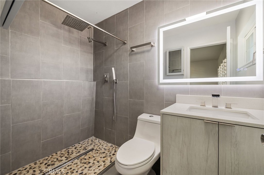 42915 Wisconsin Avenue