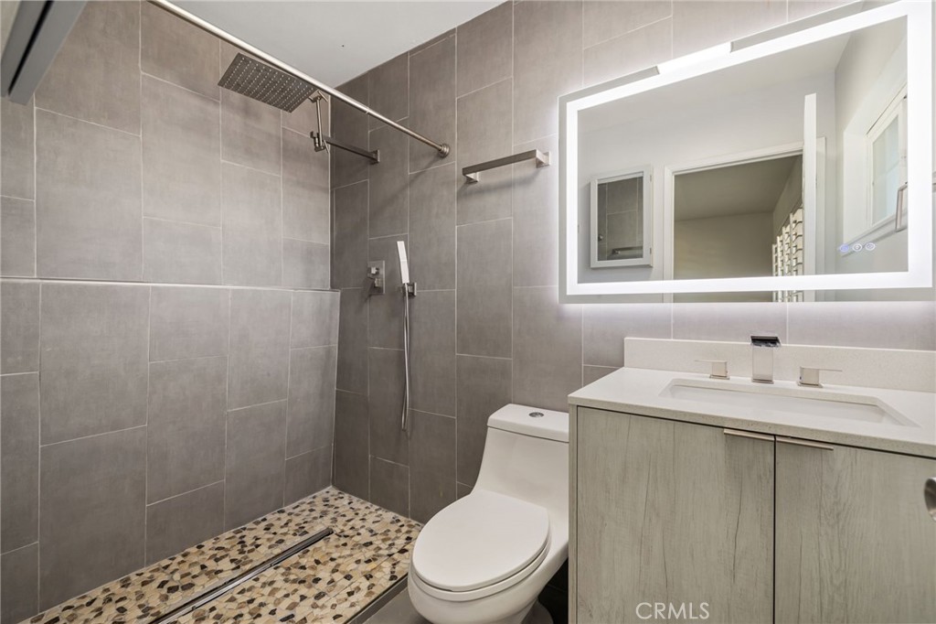 42915 Wisconsin Avenue