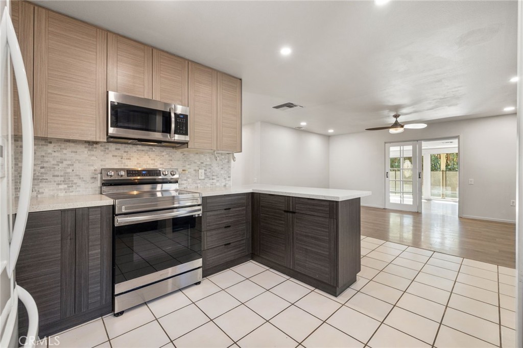 42915 Wisconsin Avenue