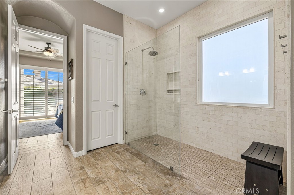 79851 Parkway Esplanade N