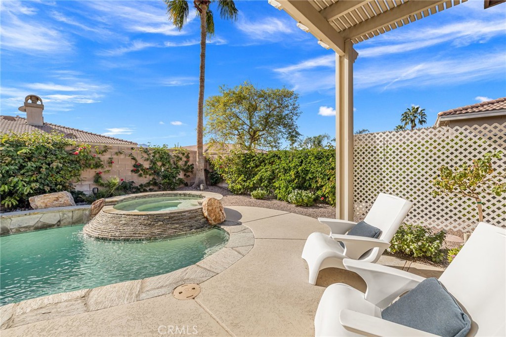 79851 Parkway Esplanade N