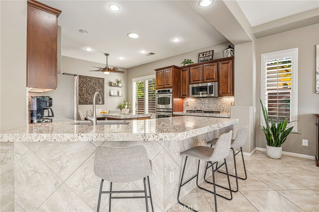 79851 Parkway Esplanade N