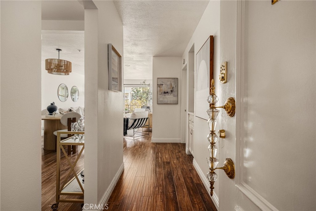 102 Scholz Plaza 239