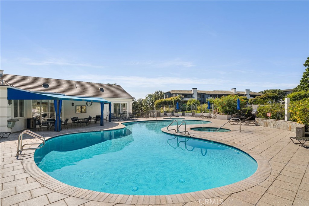 102 Scholz Plaza 239