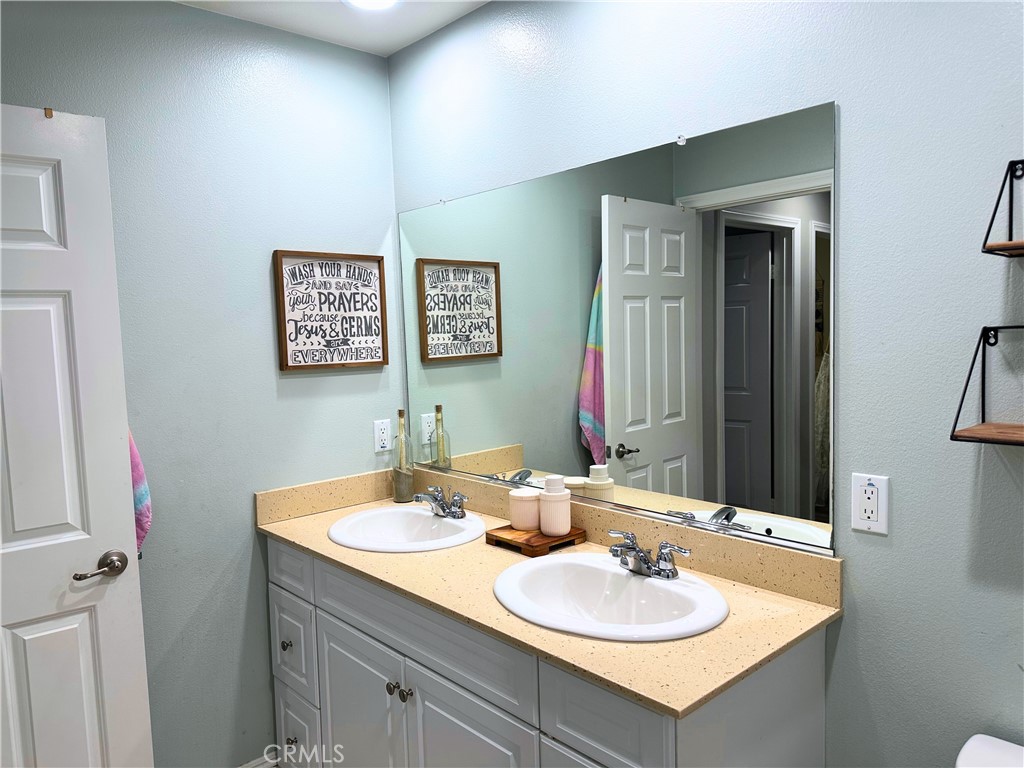 5053 S Heritage Paseo