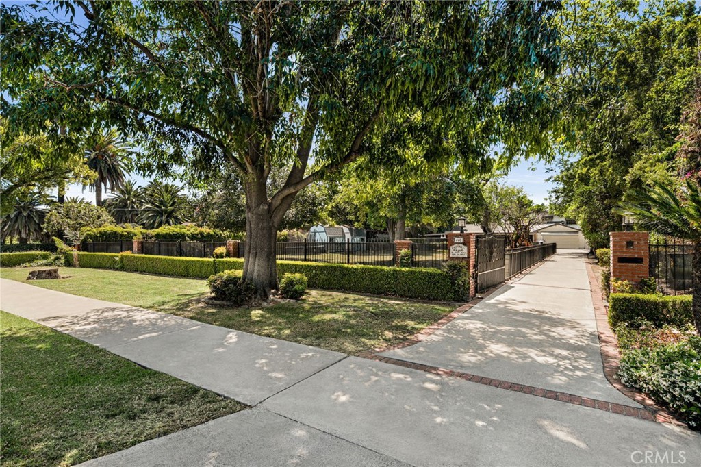 440 W Main Street