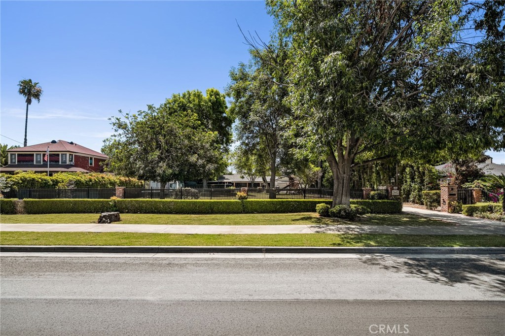 440 W Main Street