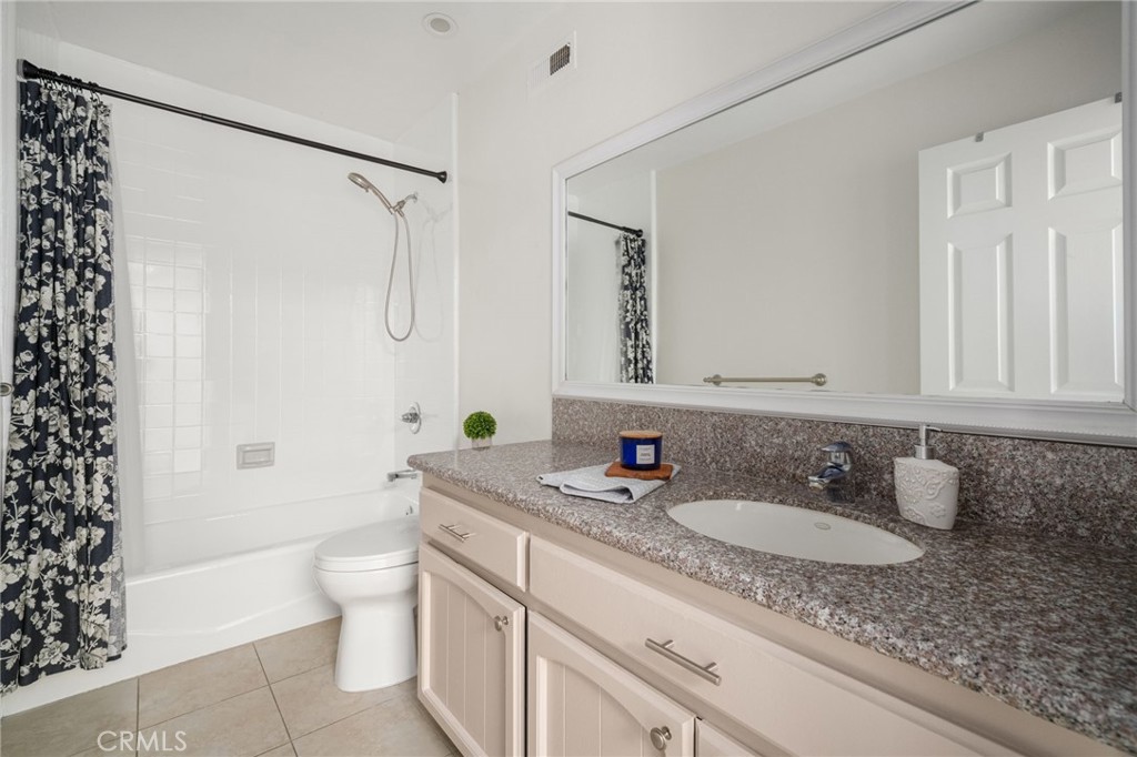 2700 Arlington Avenue 115