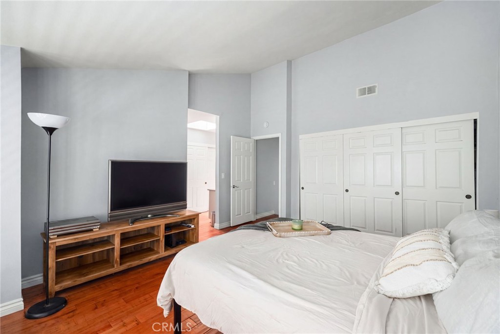 2700 Arlington Avenue 115