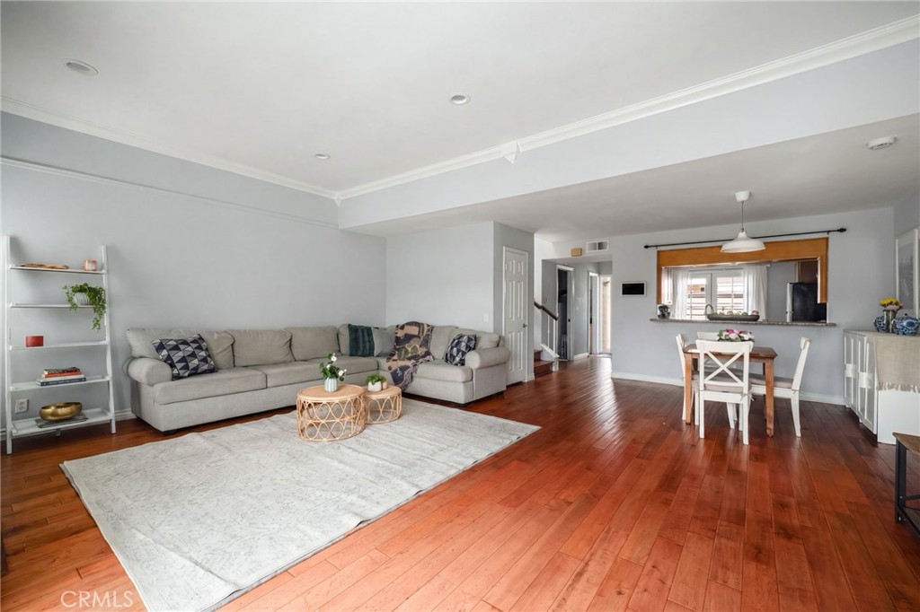 2700 Arlington Avenue 115