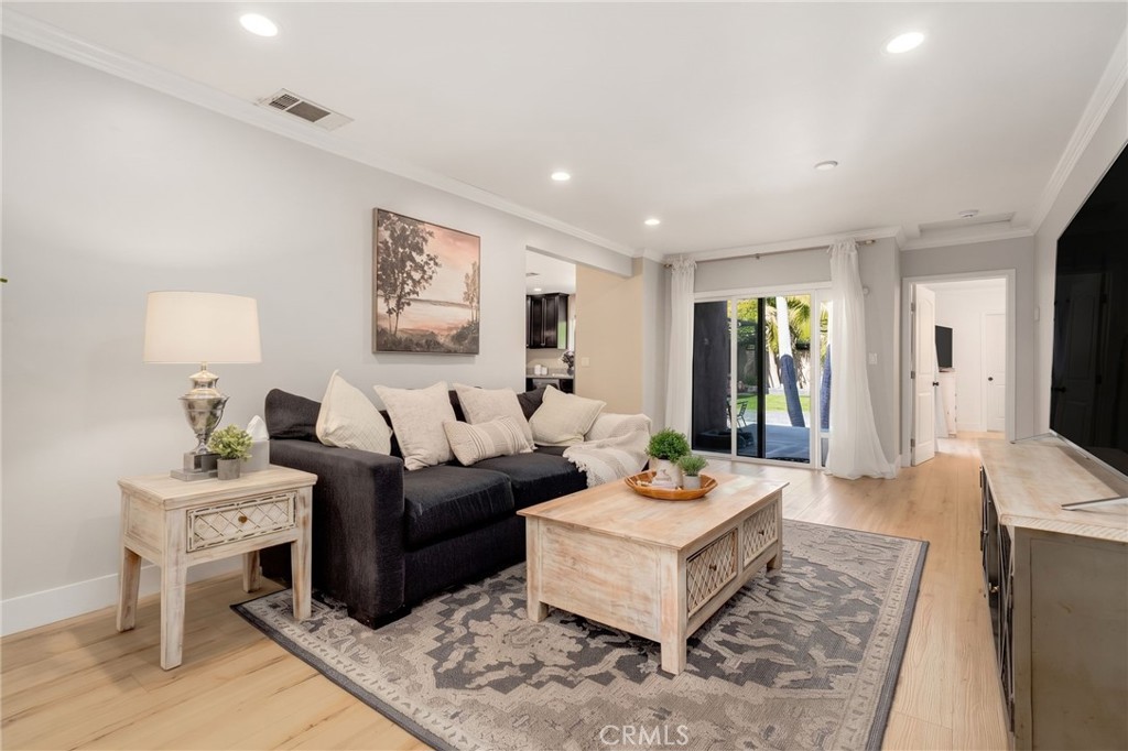 14651 Carnell